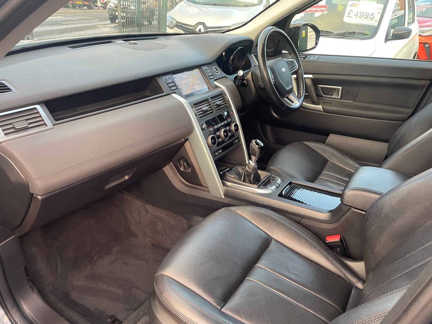 Used Land Rover Discovery Sport 2018 for sale - 76364899: Photo 18