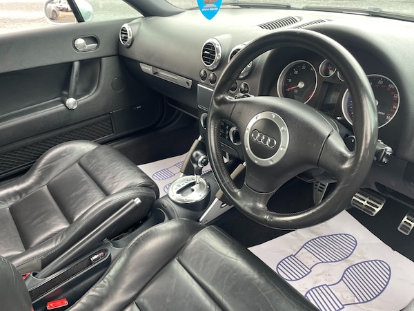 Used Audi TT 2004 for sale - 75633068: Photo 15