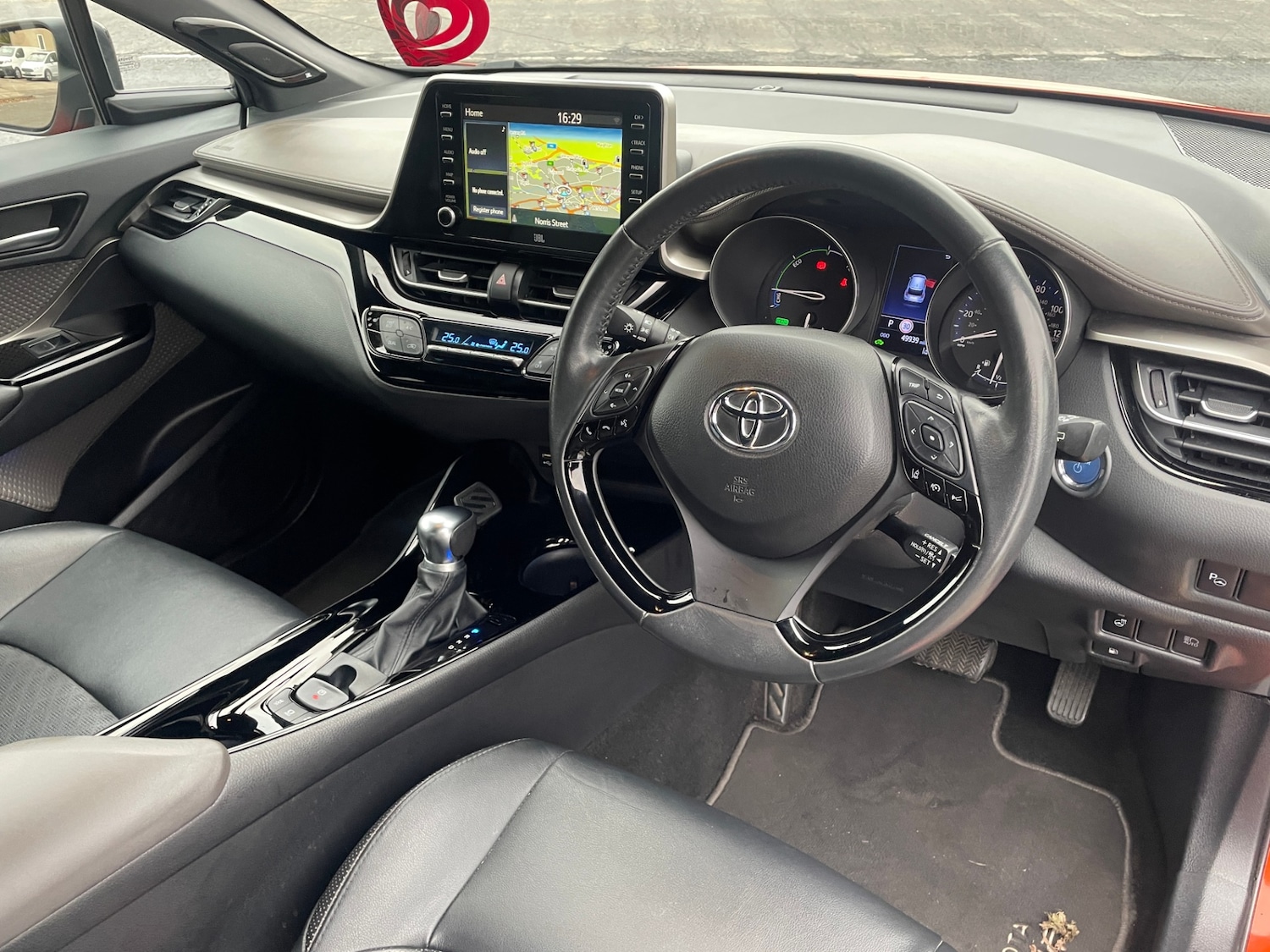 Used Toyota C-HR 2020 for sale - 76264309: Photo 15