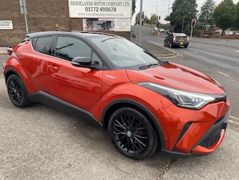 Used Toyota C-HR 2020 for sale - 76264309: Photo