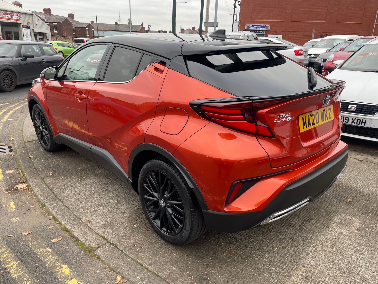 Used Toyota C-HR 2020 for sale - 76264309: Photo 7