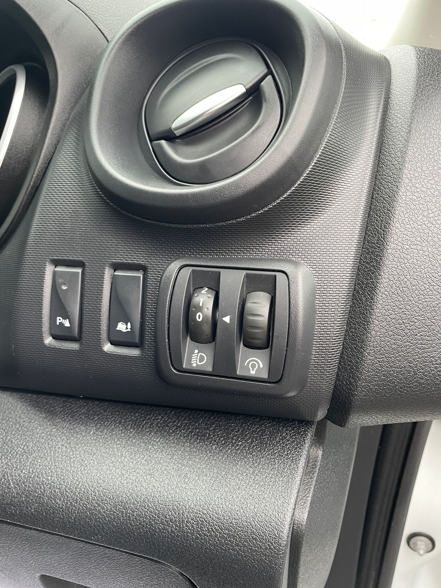 Used Nissan NV300 2020 for sale - 76131065: Photo 17