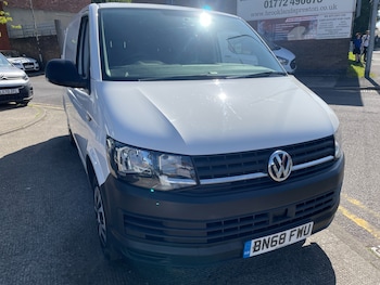 Used Volkswagen Transporter 2018 for sale - 75168389: Photo