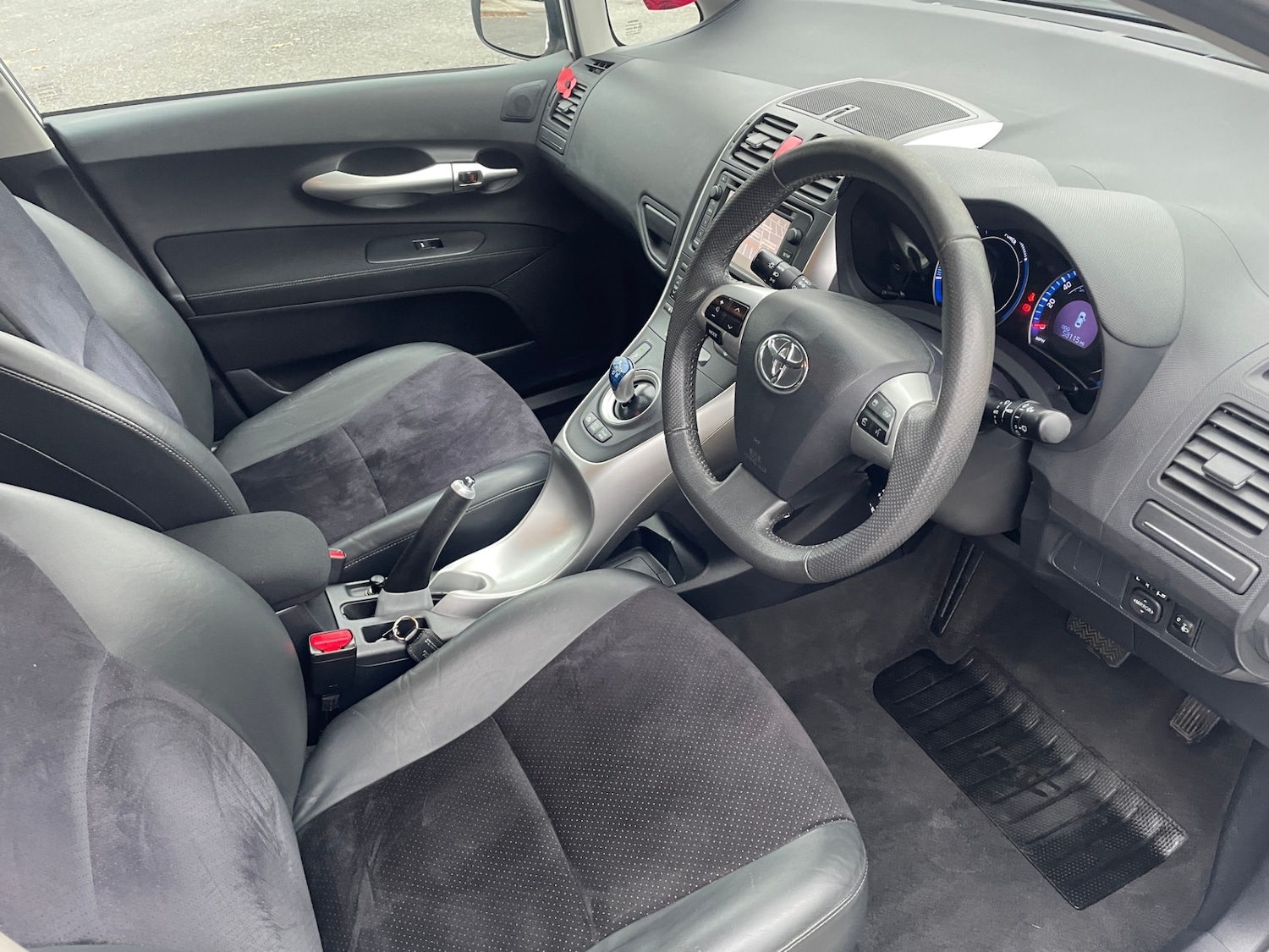 Used Toyota Auris 2012 for sale - 76258123: Photo 16