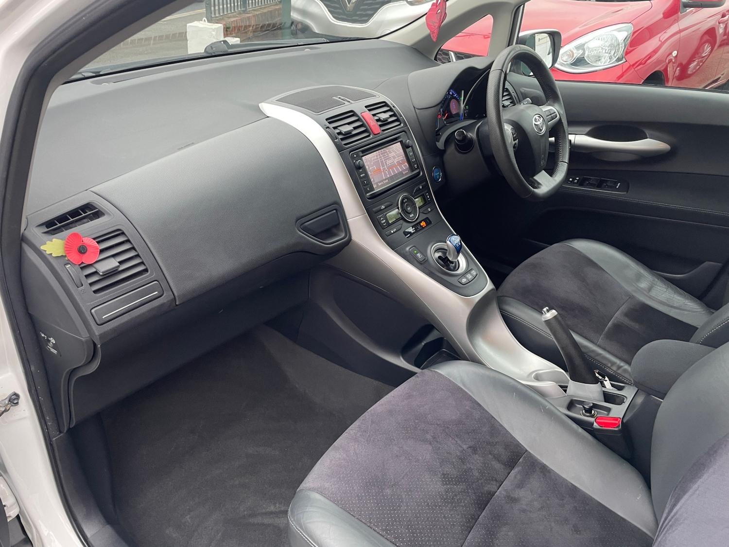 Used Toyota Auris 2012 for sale - 76258123: Photo 18