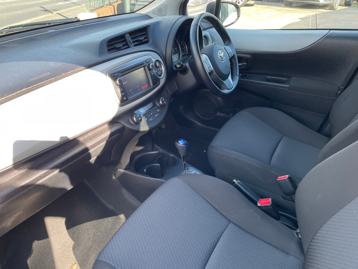 Used Toyota Yaris 2013 for sale - 76063016: Photo 19