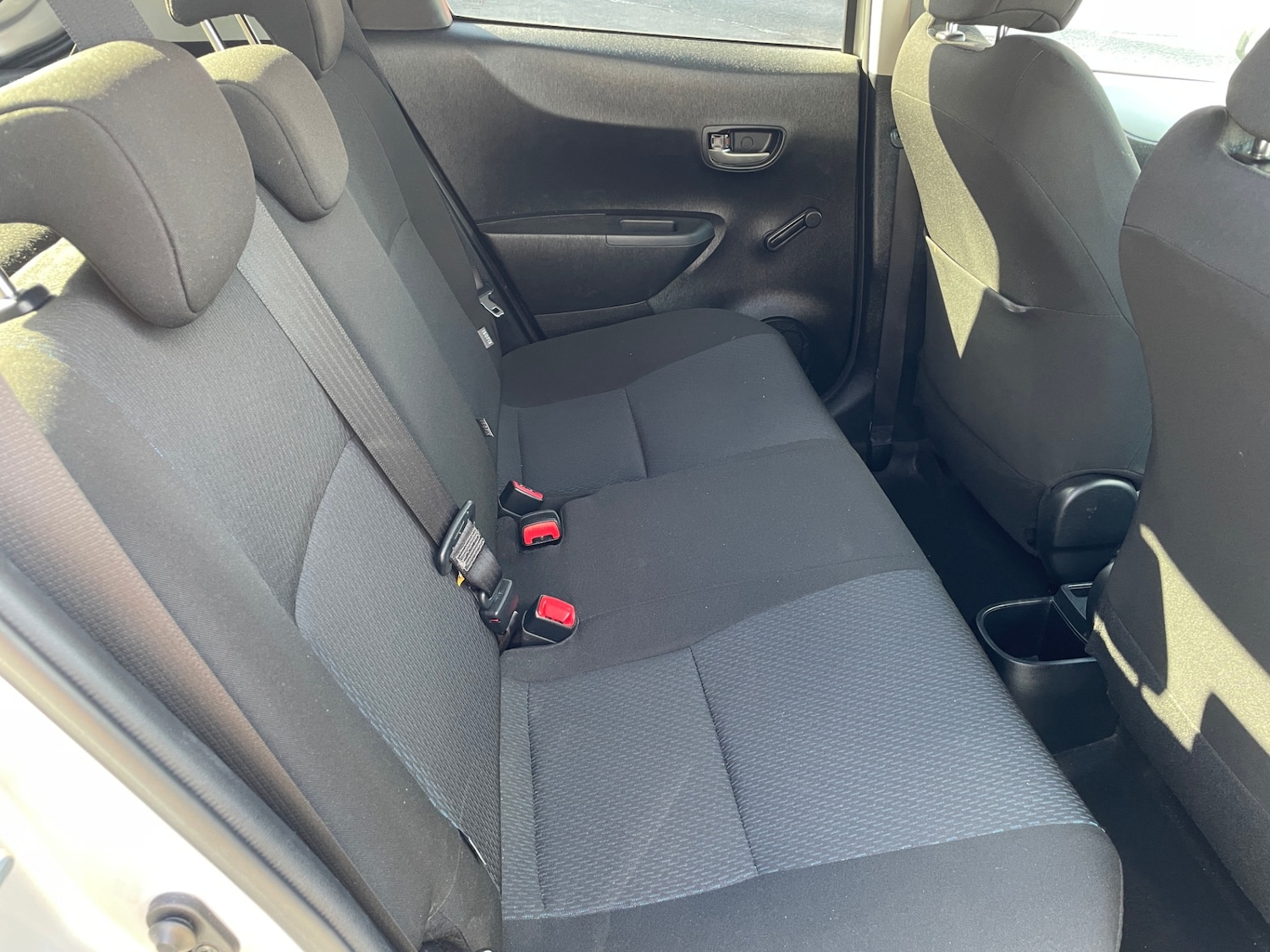 Used Toyota Yaris 2013 for sale - 76063016: Photo 22