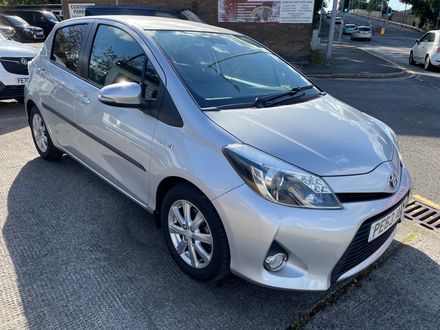 Used Toyota Yaris 2013 for sale - 76063016: Photo 3