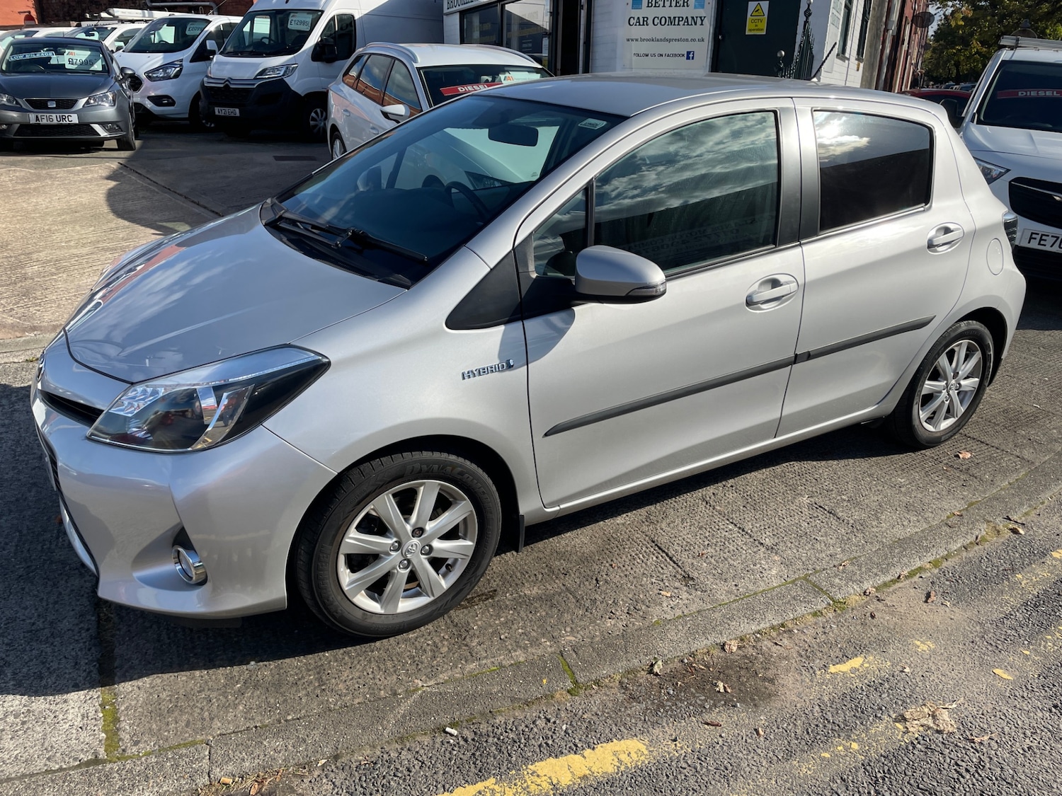 Used Toyota Yaris 2013 for sale - 76063016: Photo 8