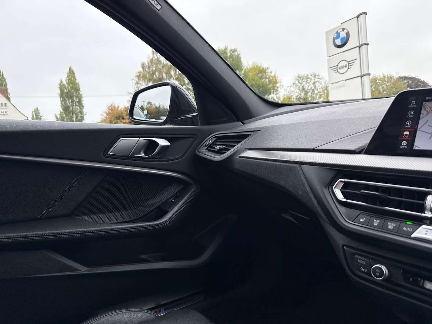 Used BMW 1 Series 2022 for sale - 76596453: Photo 24