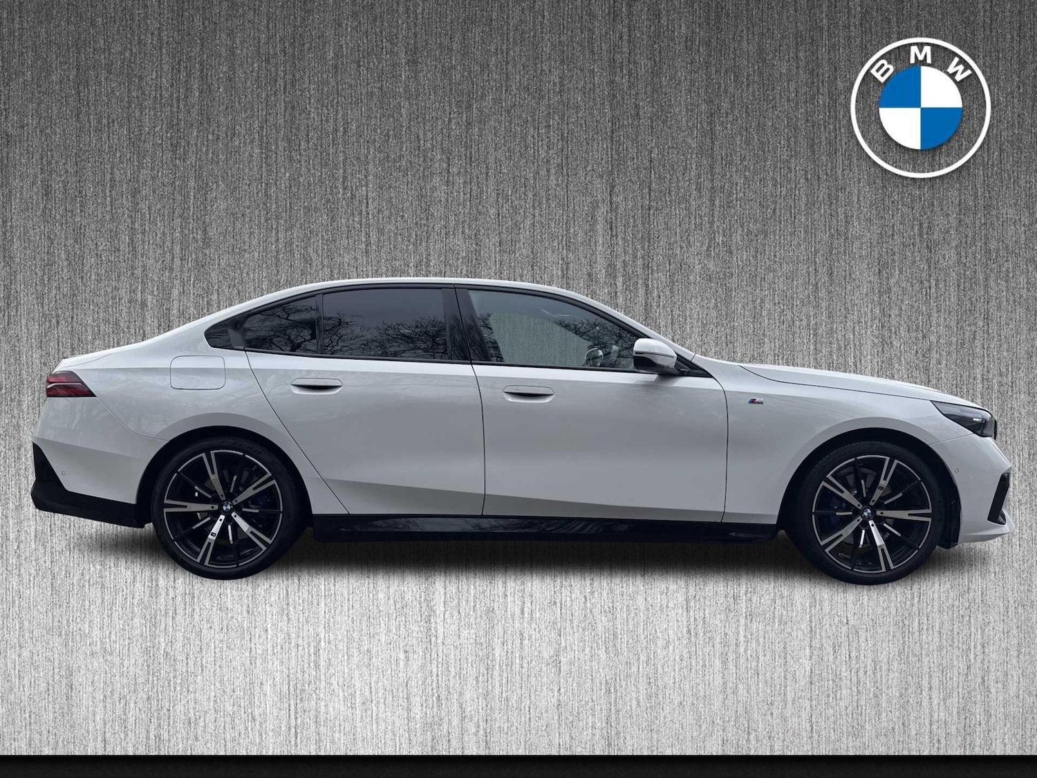 Used BMW 5 Series 2024 for sale - 77489468: Photo 3