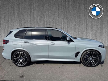 Used BMW X5 2025 for sale - 76596201: Photo