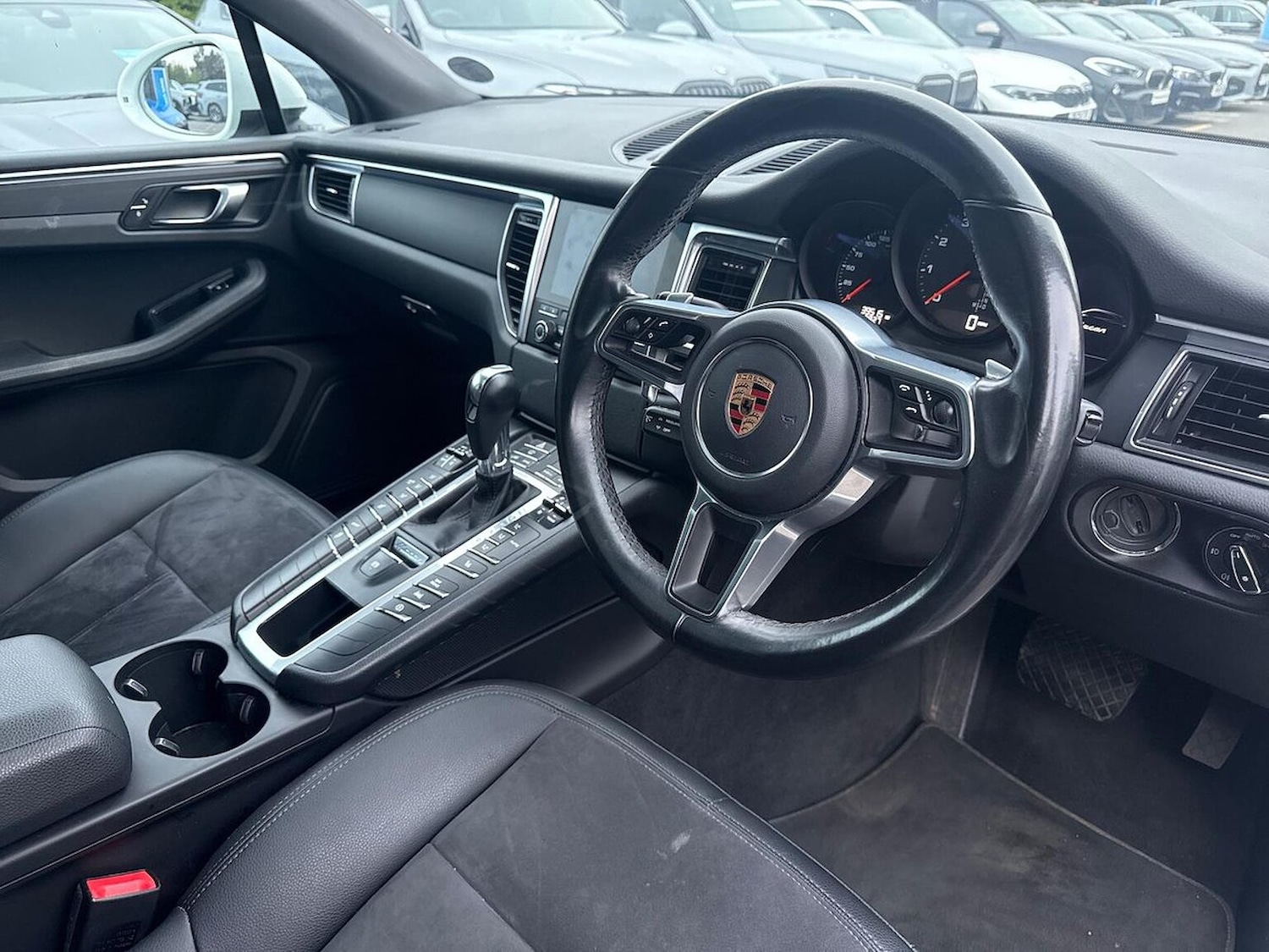 Used Porsche Macan 2018 for sale - 76157155: Photo 21