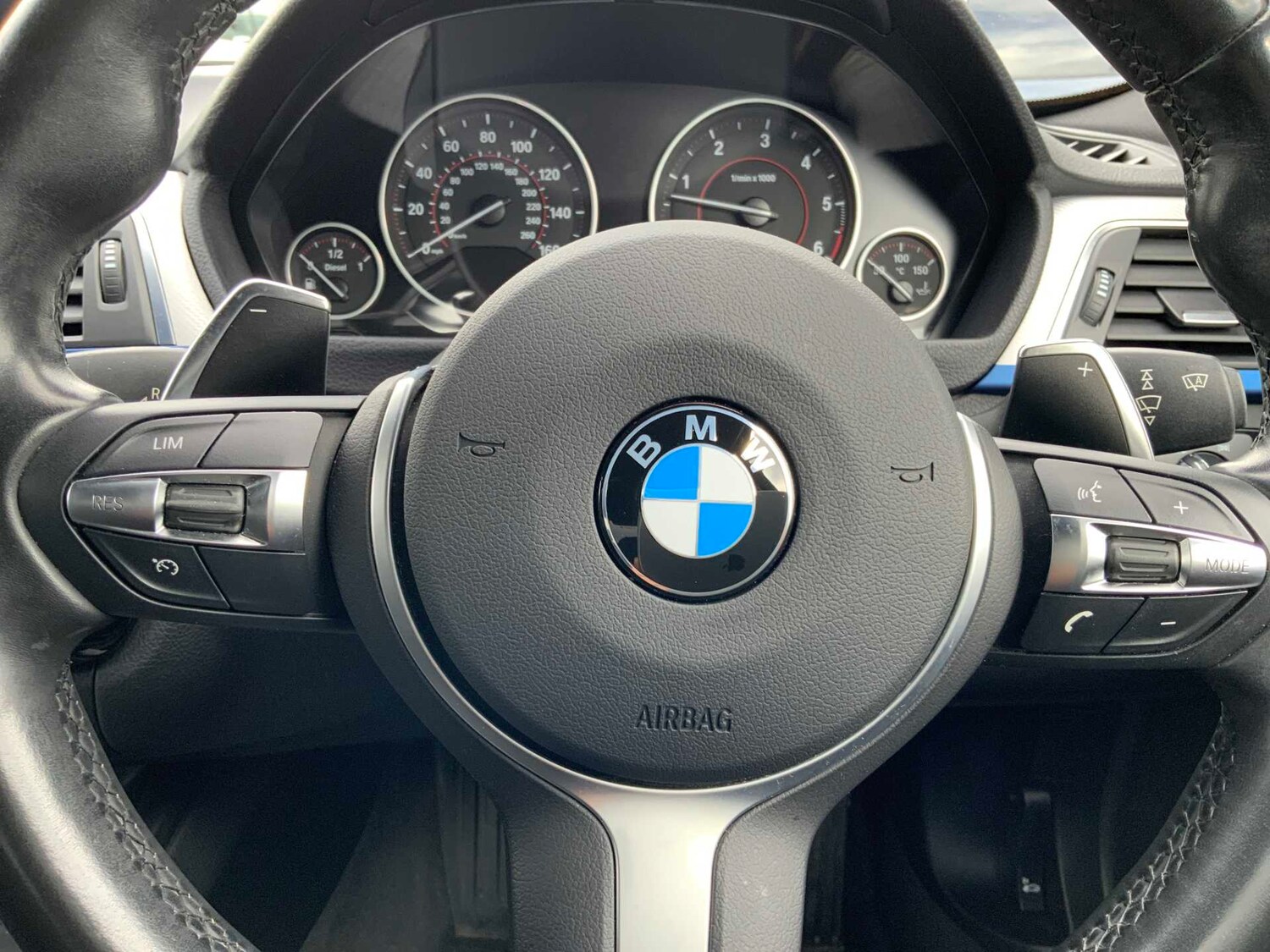 Used BMW 3 Series 2016 for sale - 78196460: Photo 22