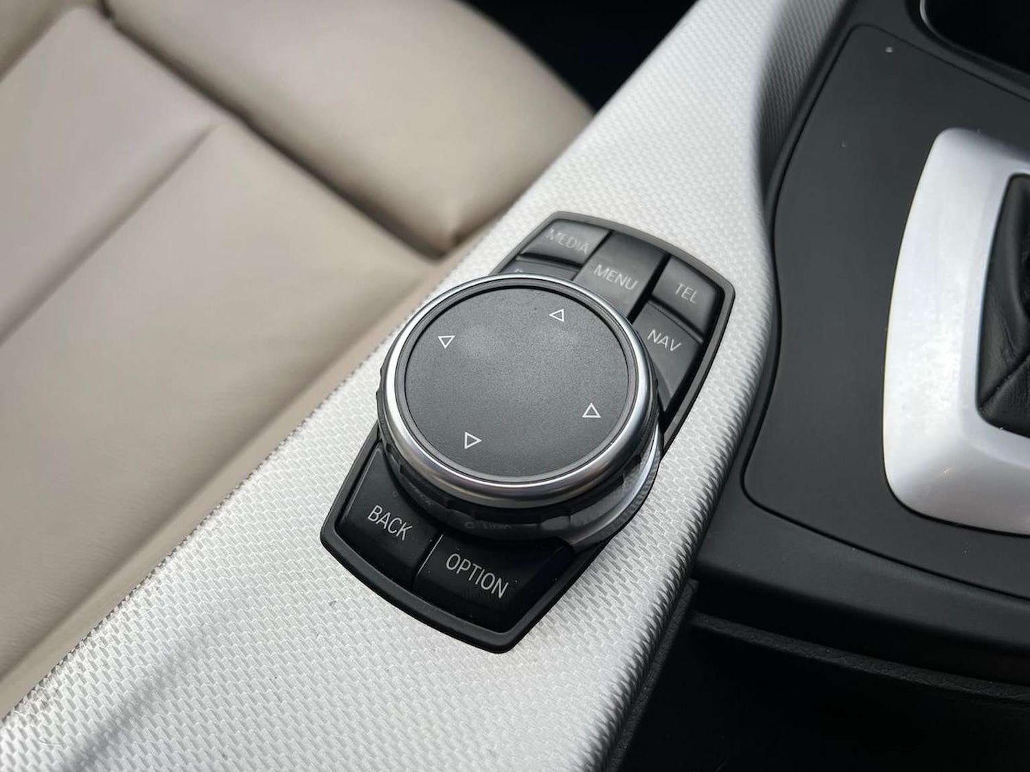 Used BMW 3 Series 2016 for sale - 76706493: Photo 23