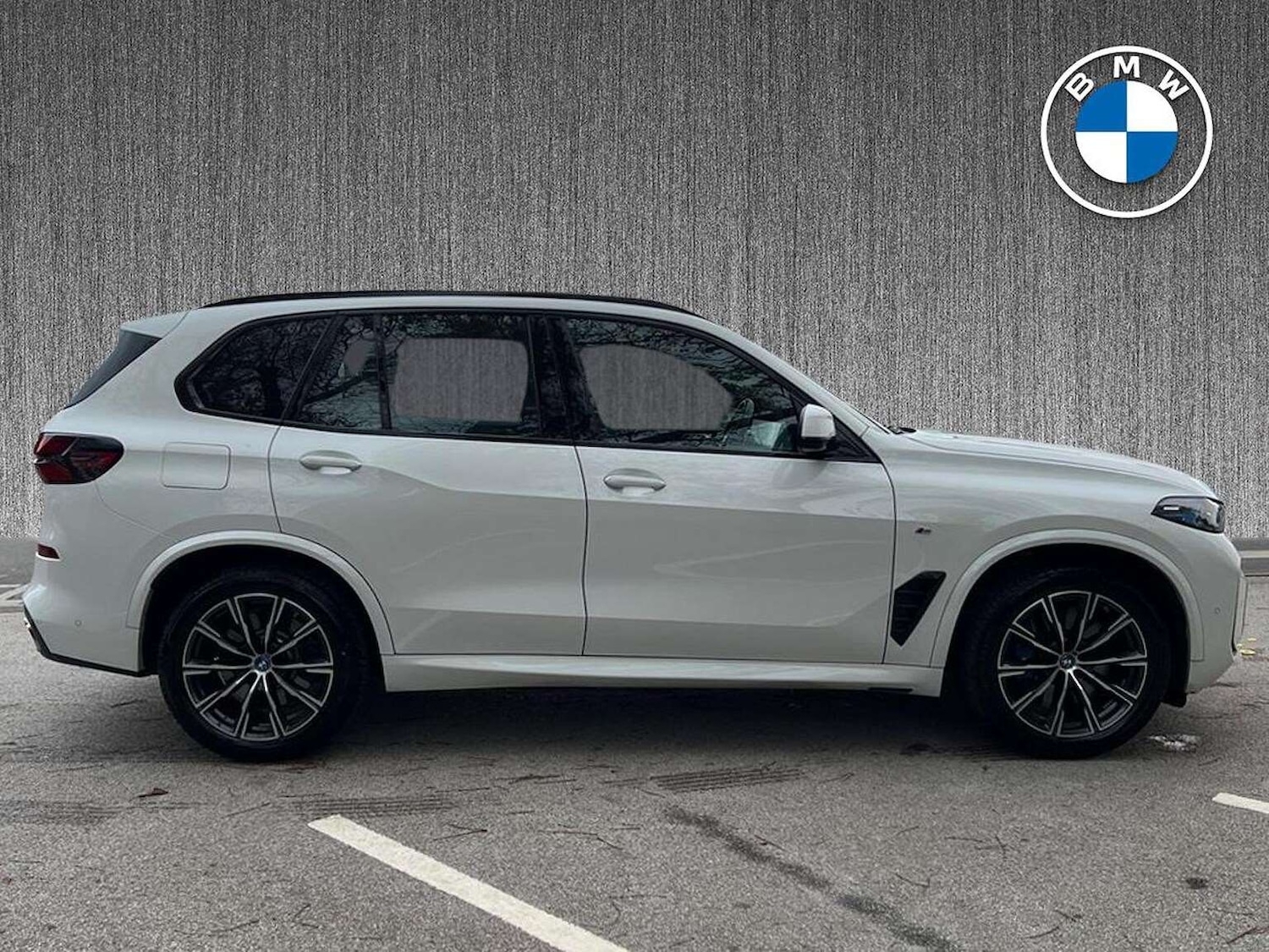 Used BMW X5 2025 for sale - 76596530: Photo 3