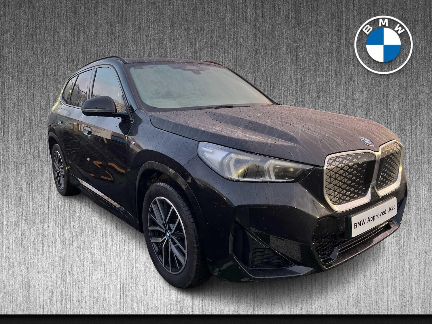 Used BMW iX1 2024 for sale - 76963482: Photo 1