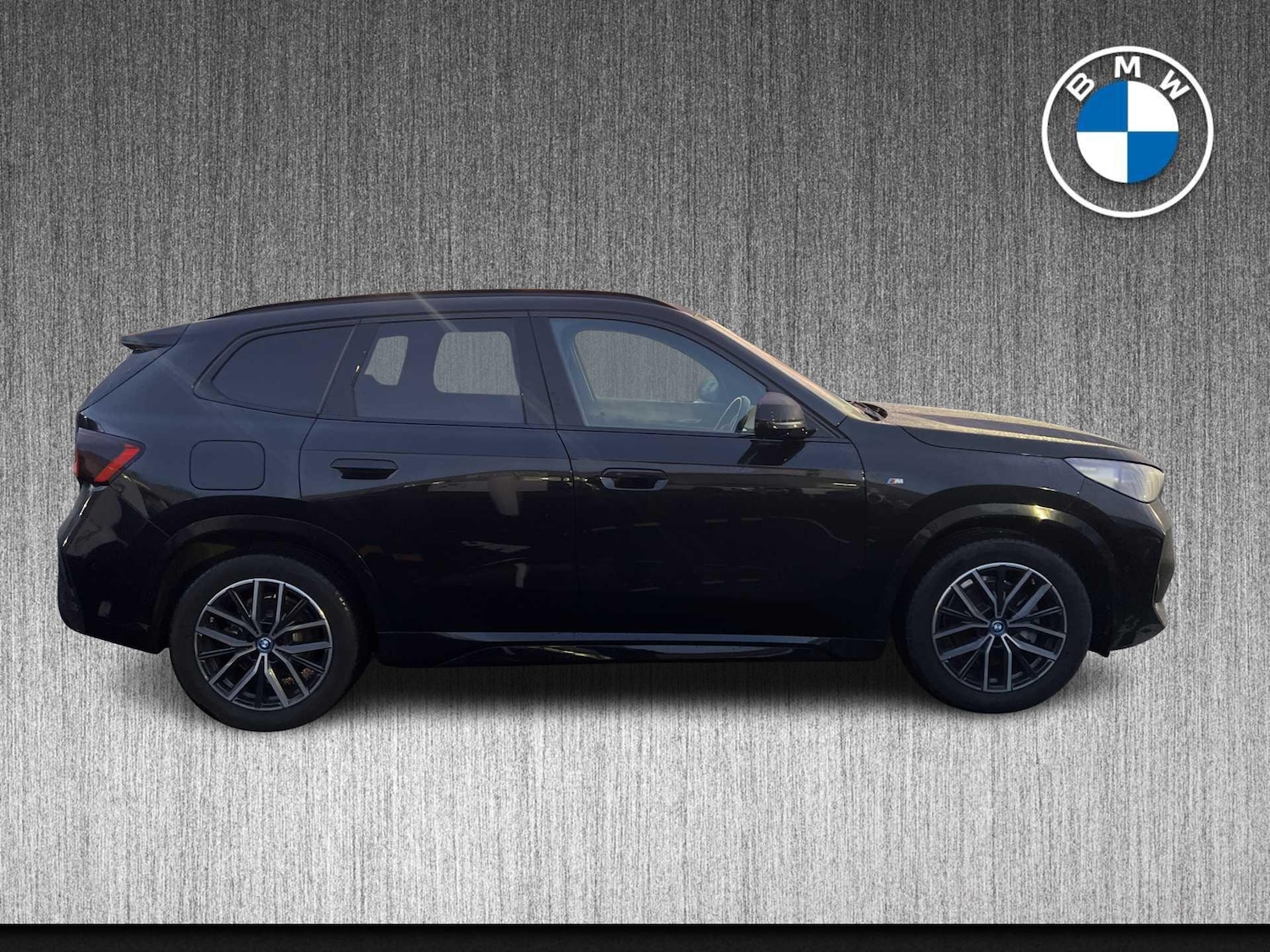 Used BMW iX1 2024 for sale - 76963482: Photo 3