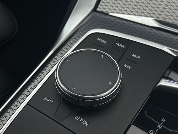 Used BMW i4 2024 for sale - 76263276: Photo 24