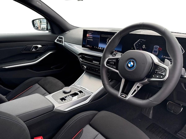 Used BMW 3 Series 2025 for sale - 76157164: Photo 15