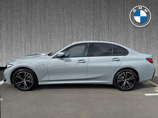 Used BMW 3 Series 2025 for sale - 76157164: Photo 19
