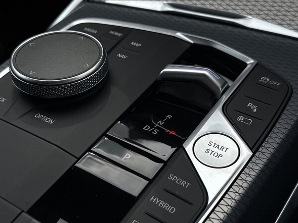 Used BMW 3 Series 2025 for sale - 76157164: Photo 22