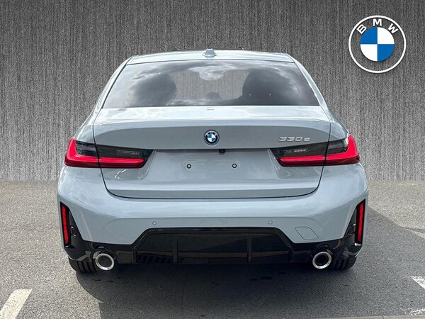 Used BMW 3 Series 2025 for sale - 76157164: Photo 4