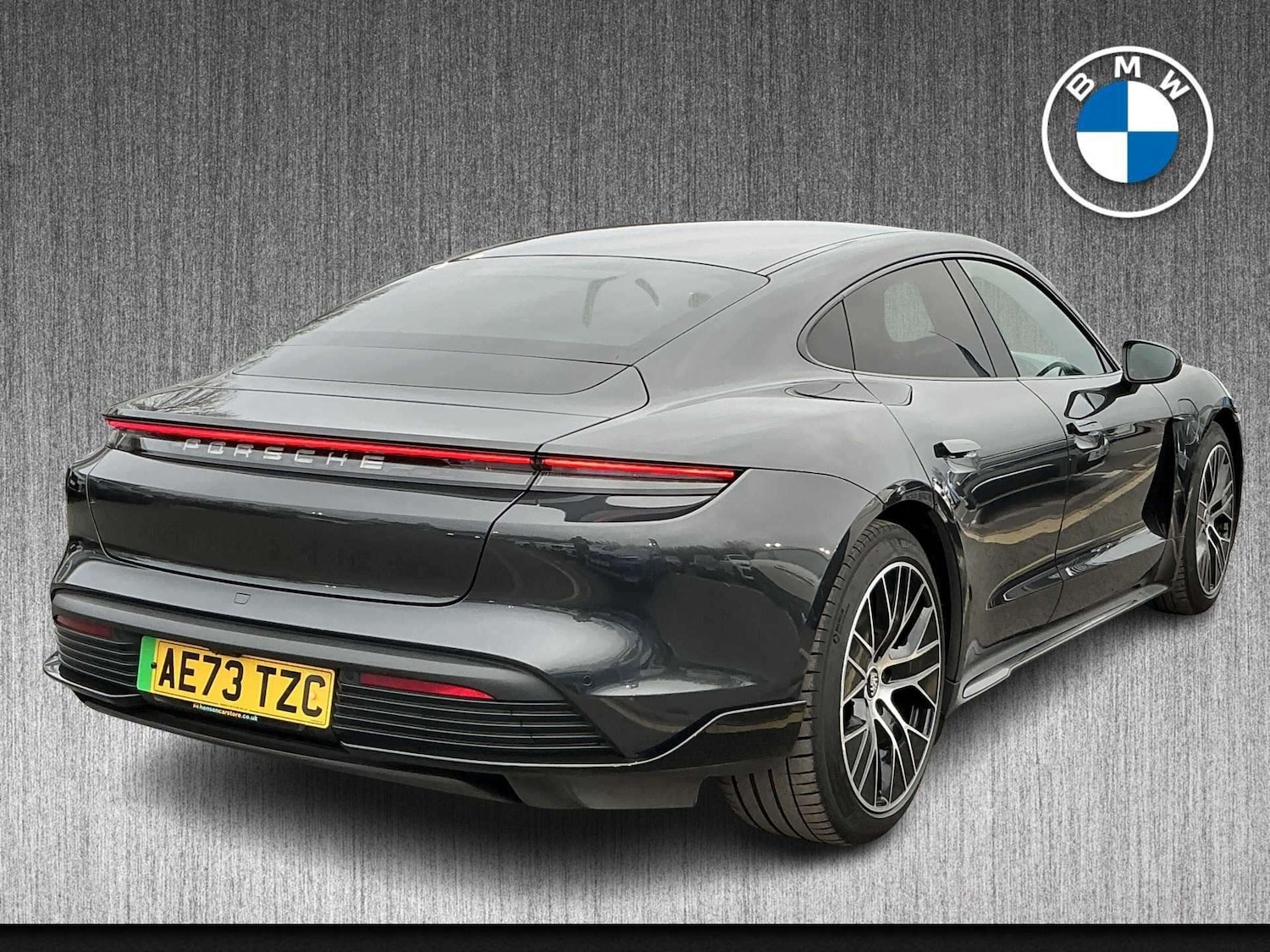 Used Porsche Taycan 2023 for sale - 77832048: Photo 18