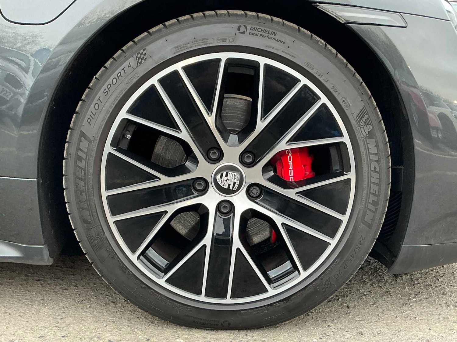 Used Porsche Taycan 2023 for sale - 77832048: Photo 6