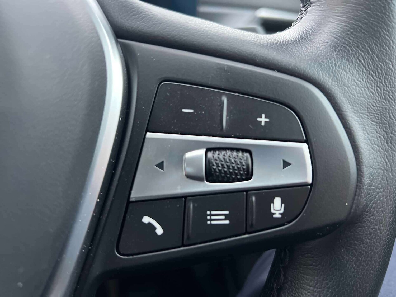 Used BMW i4 2024 for sale - 77832037: Photo 25