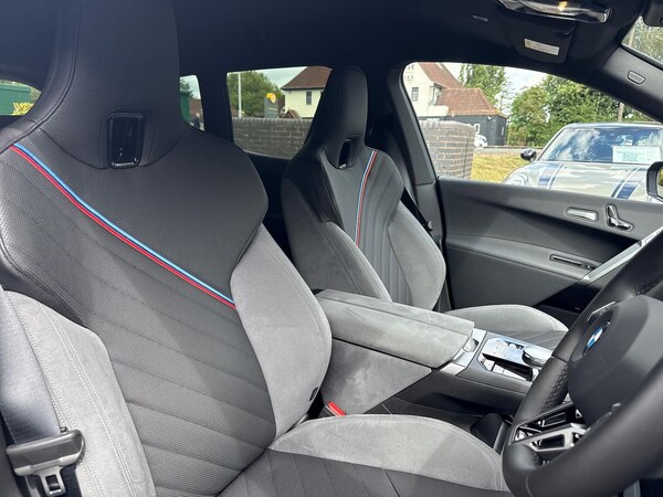 Used BMW iX 2025 for sale - 75490661: Photo 22