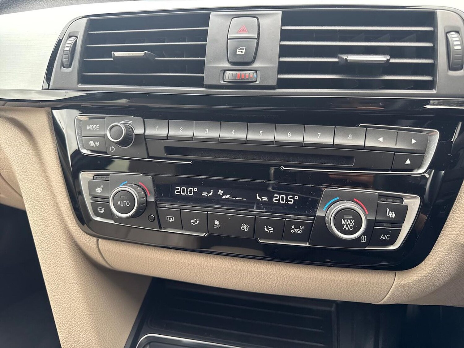 Used BMW 3 Series 2016 for sale - 76430808: Photo 12