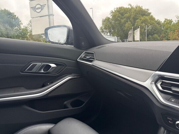 Used BMW 3 Series 2019 for sale - 76237055: Photo 24