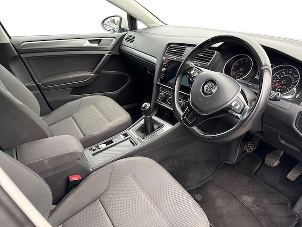 Used Volkswagen Golf 2019 for sale - 76157152: Photo 15