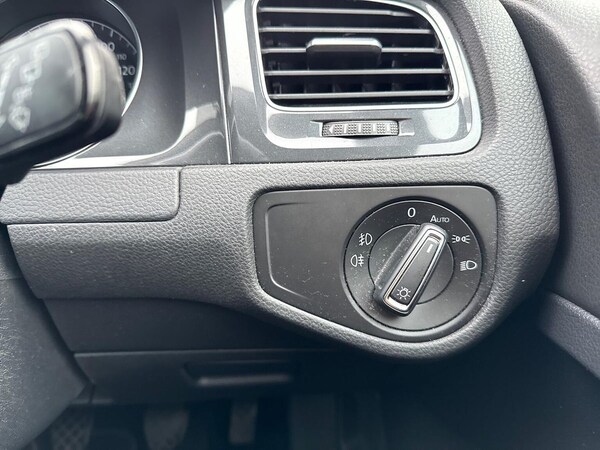 Used Volkswagen Golf 2019 for sale - 76157152: Photo 27