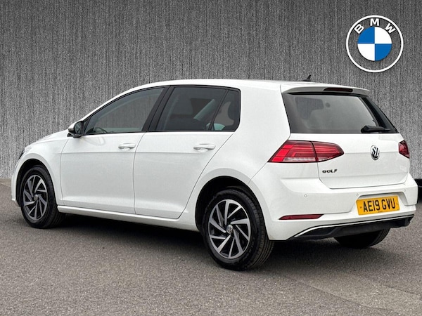 Used Volkswagen Golf 2019 for sale - 76157152: Photo 2