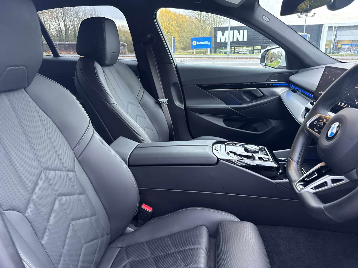 Used BMW 5 Series 2024 for sale - 76893278: Photo 21