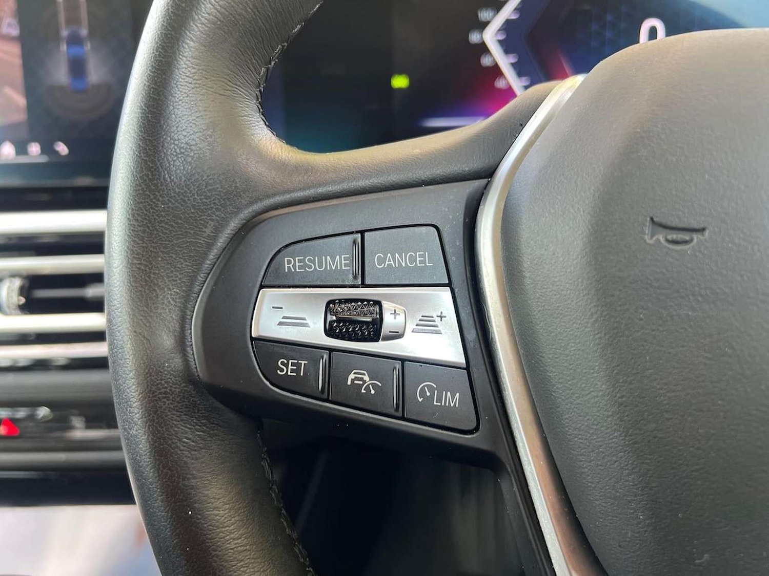 Used BMW i4 2024 for sale - 76596177: Photo 25