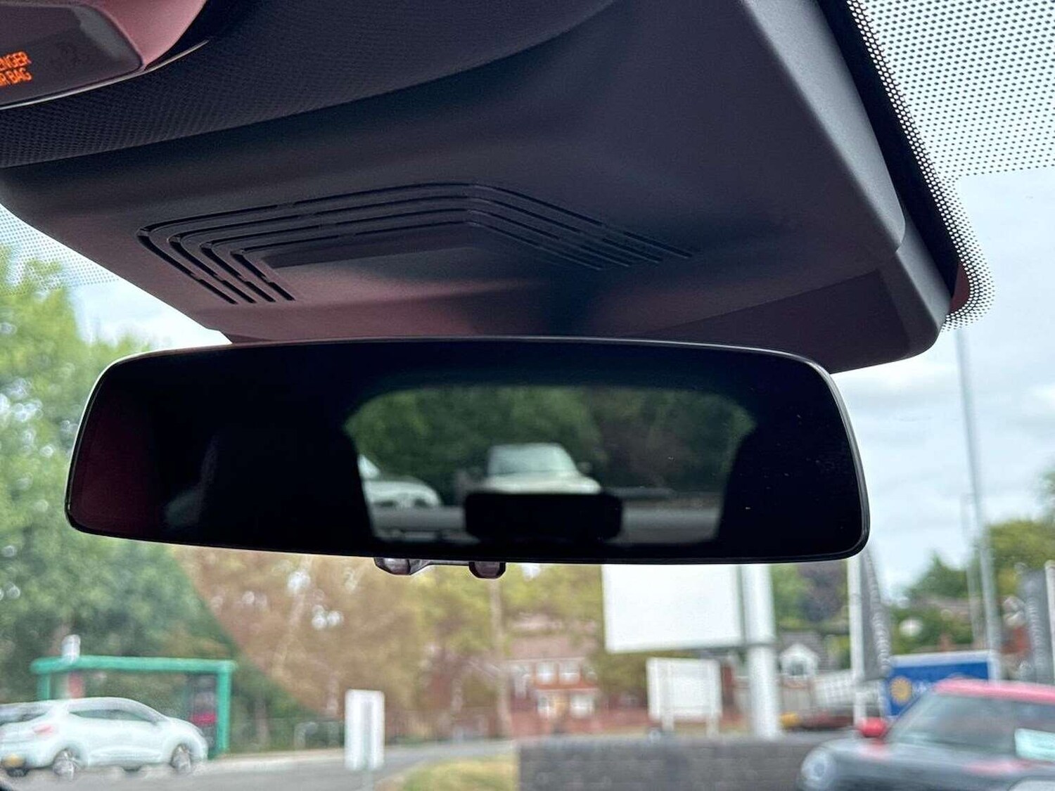 Used BMW iX 2025 for sale - 76596323: Photo 15