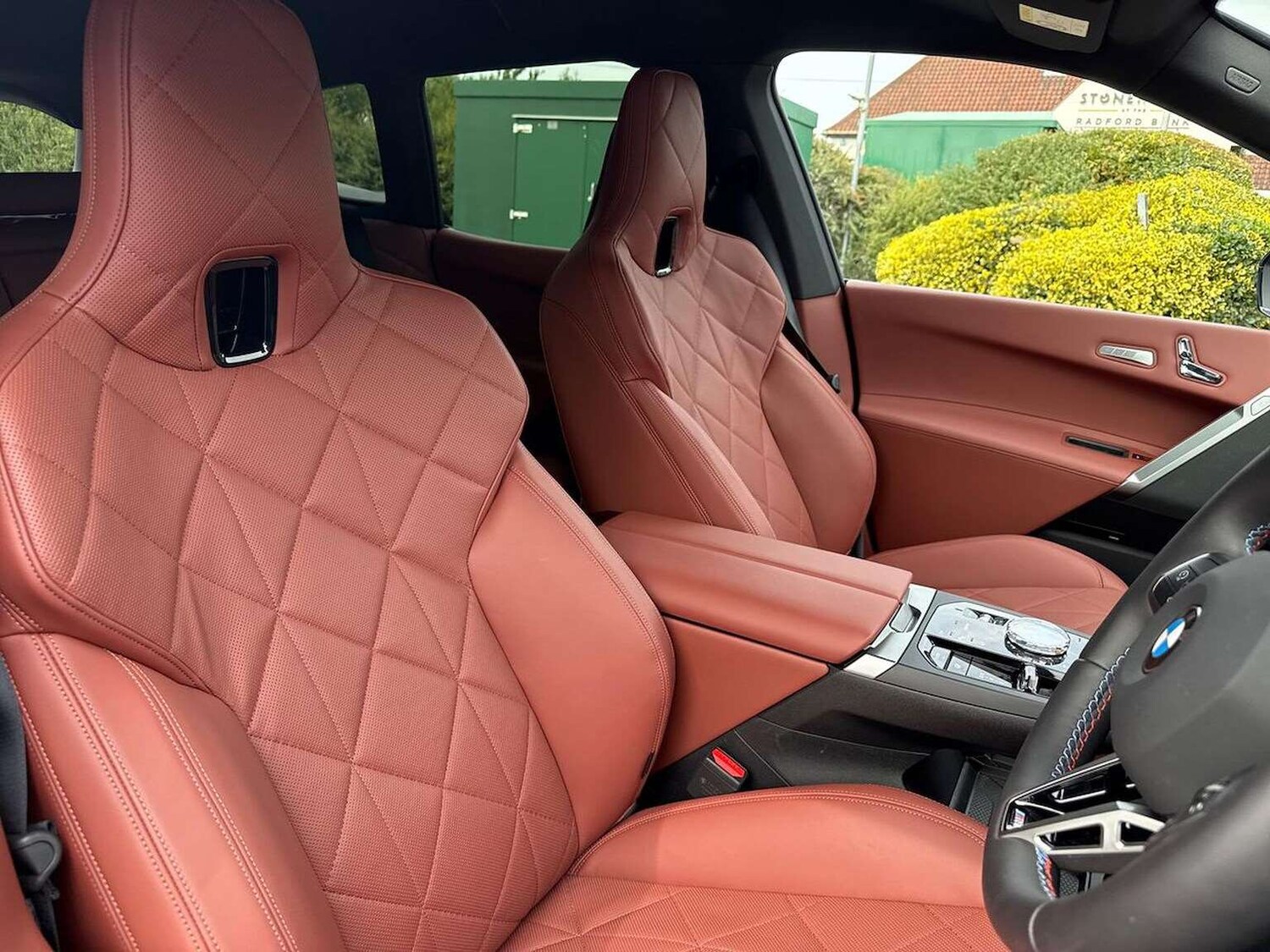 Used BMW iX 2025 for sale - 76596323: Photo 22