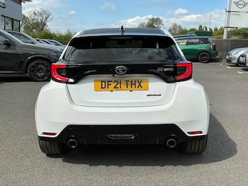 Used Toyota Yaris 2021 for sale - 78360187: Photo