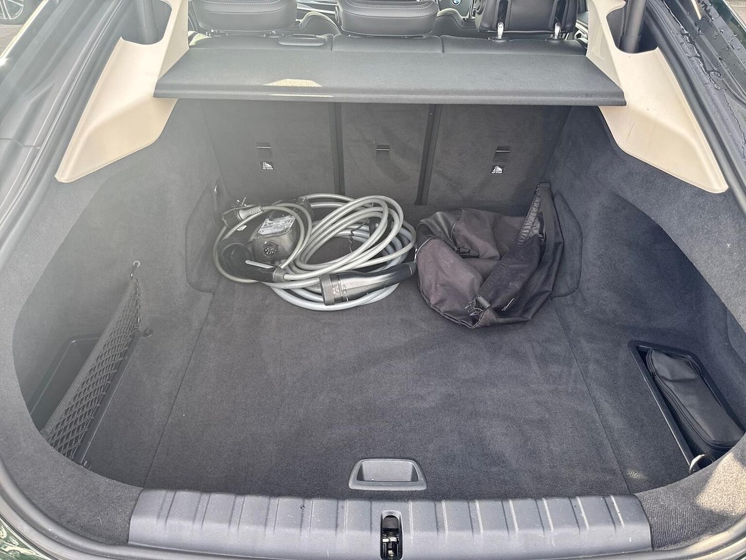 Used BMW i4 2023 for sale - 76181443: Photo 17