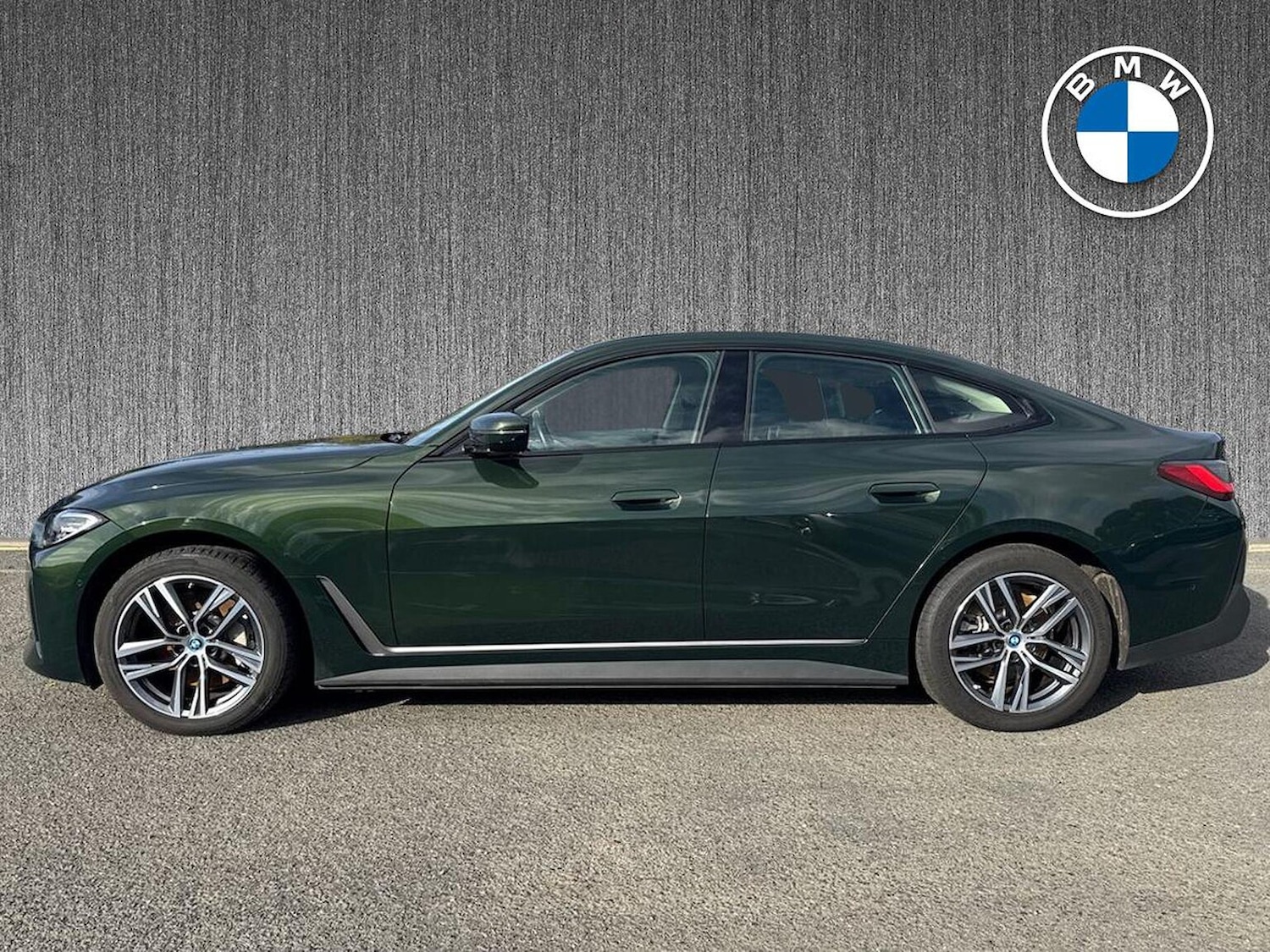 Used BMW i4 2023 for sale - 76181443: Photo 19