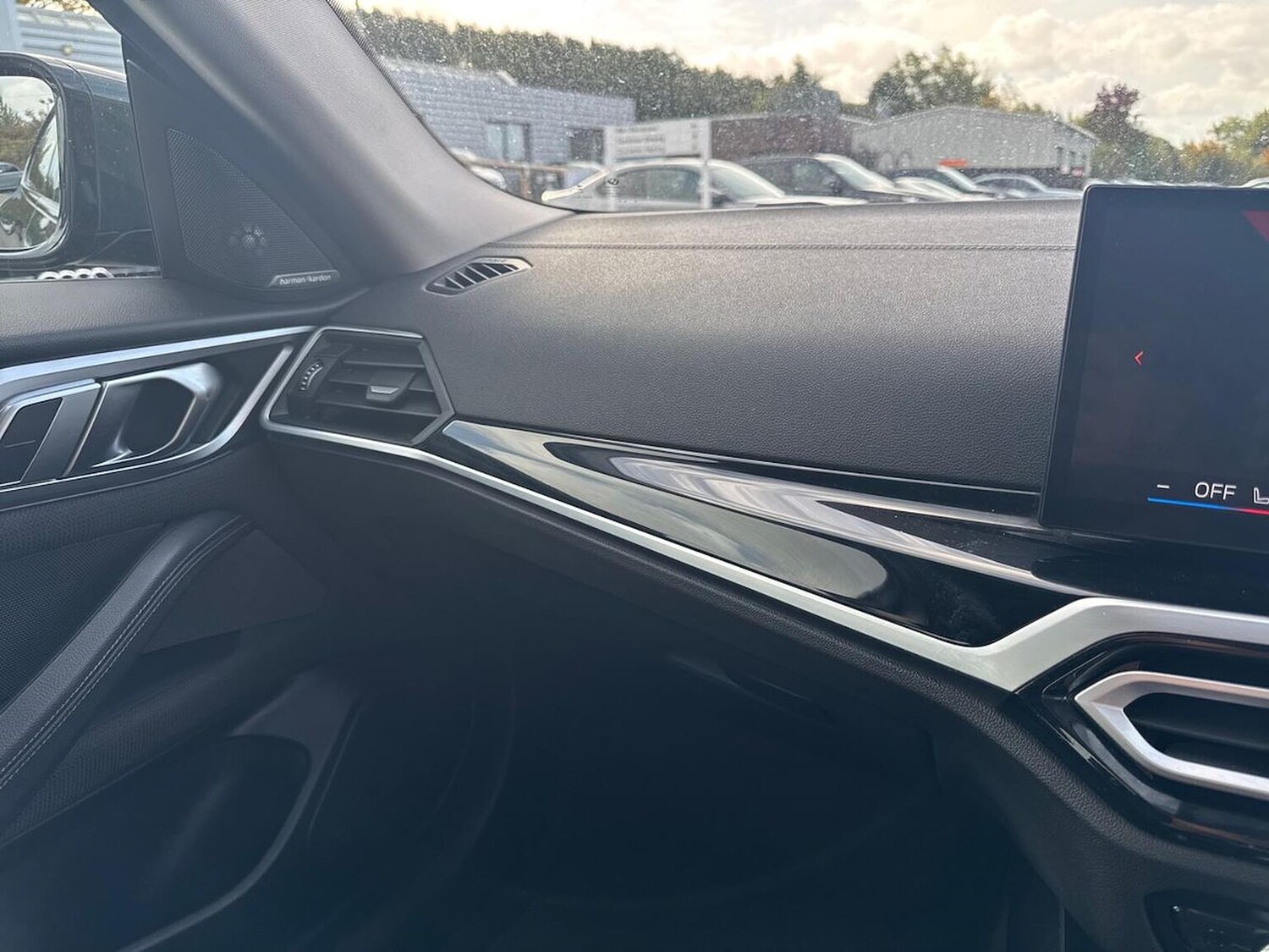 Used BMW i4 2023 for sale - 76181443: Photo 24
