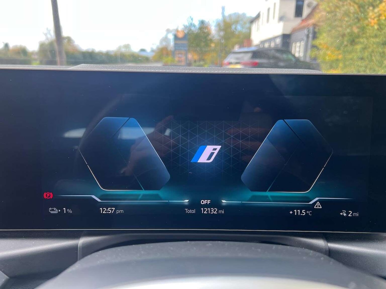 Used BMW i4 2024 for sale - 76596244: Photo 10