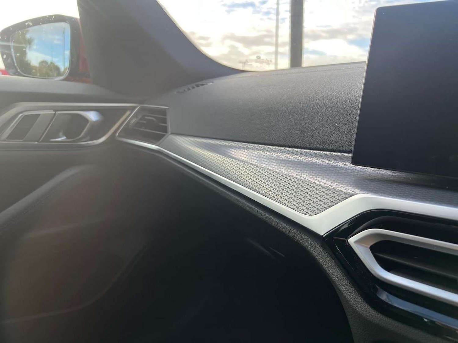 Used BMW i4 2024 for sale - 76596244: Photo 24