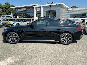 Used BMW 4 Series 2023 for sale - 79115212: Photo