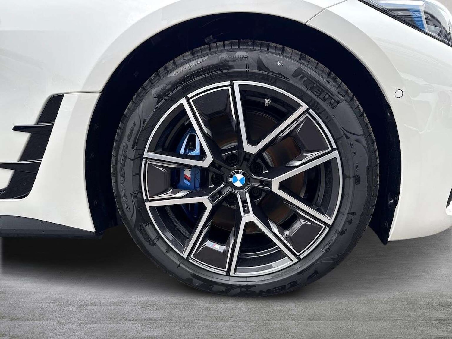 Used BMW i4 2025 for sale - 77650297: Photo 6