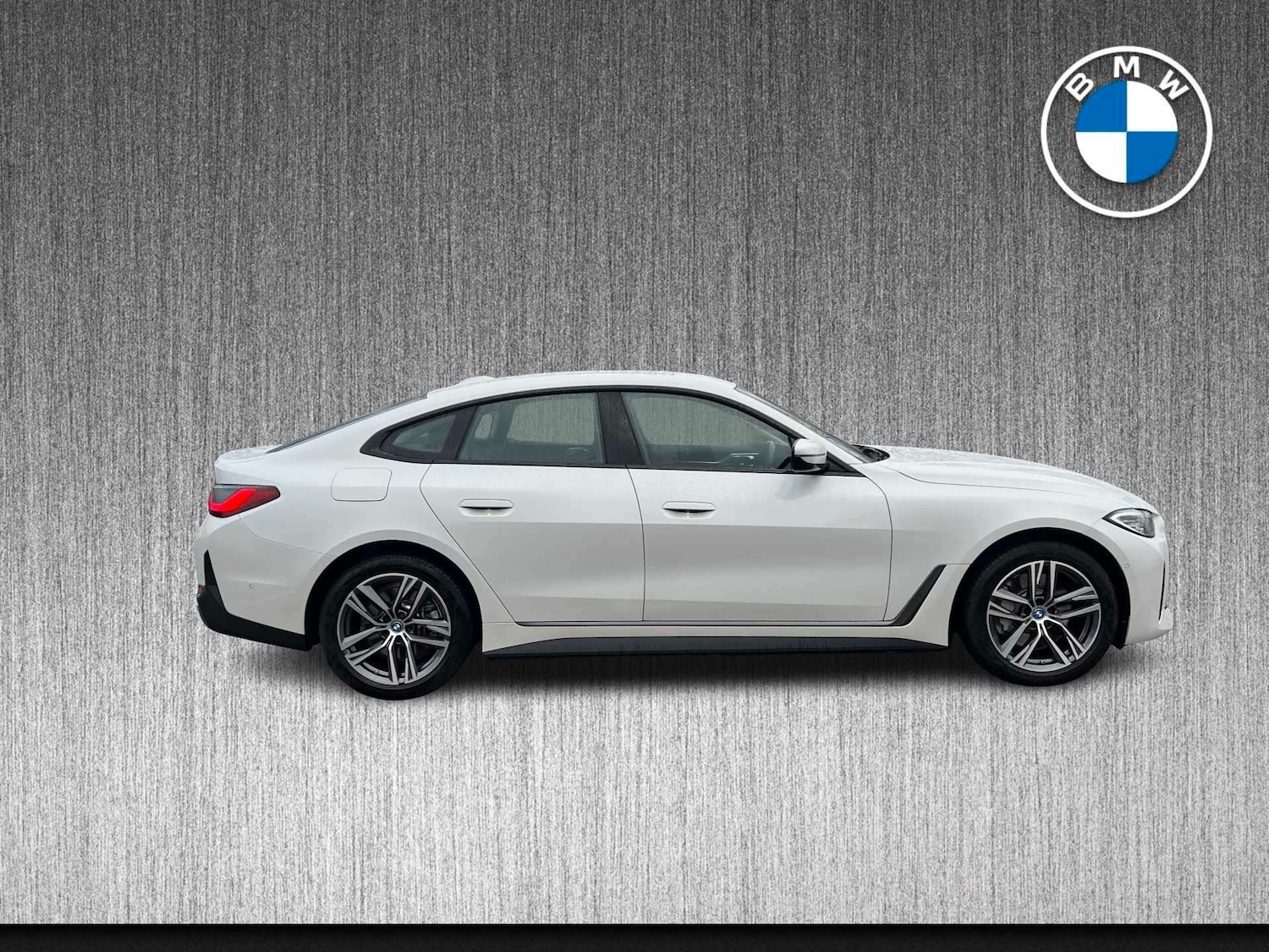 Used BMW i4 2024 for sale - 77677456: Photo 3