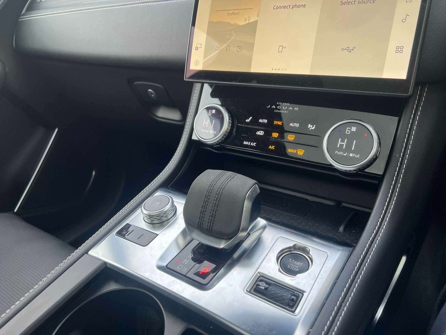 Used Jaguar F-Pace 2024 for sale - 77629339: Photo 15